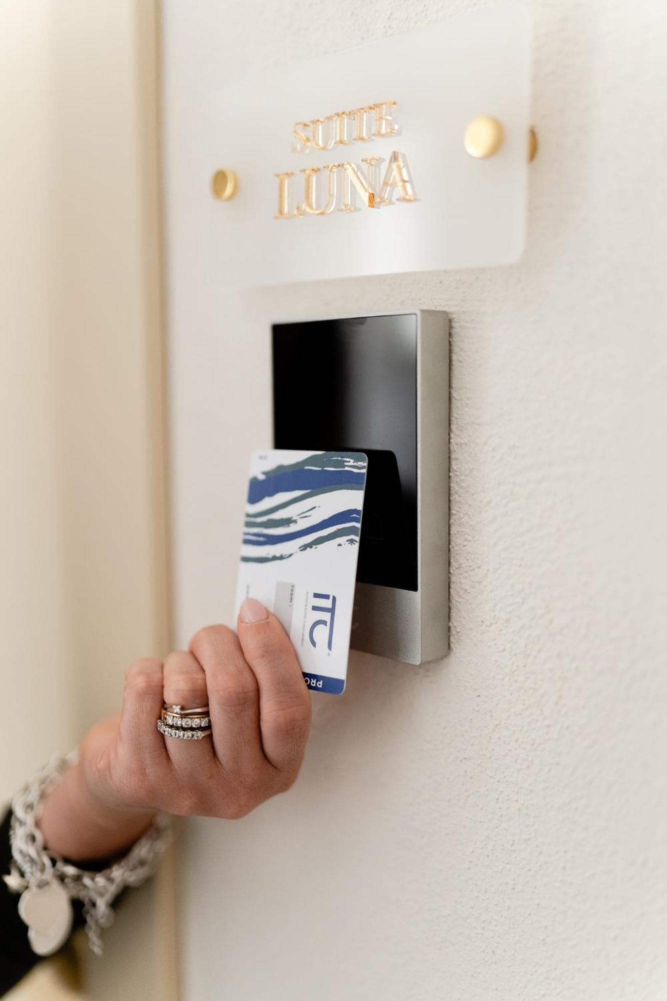 Aurluna Luxury Suites Bari Dış mekan fotoğraf